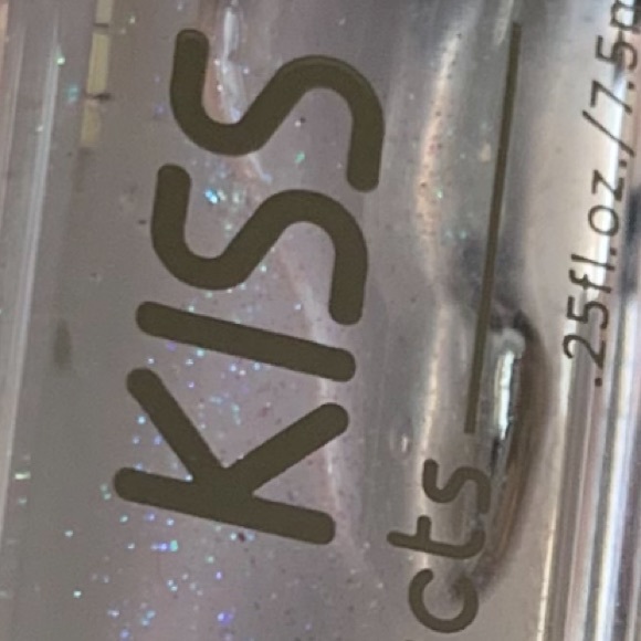 Free Ship Clear Lip Gloss with Light Up Applicator and Mirror on the Side. - Picture 8 of 8